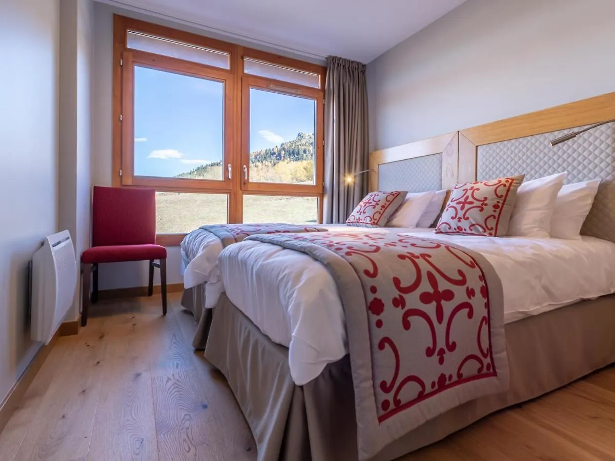 Appartement Cosy 4 Pieces Avec Piscine, Spa Et Parking Aux Arcs 1800 - Fr-1-352-44 Les Arcs  Les Arcs (Savoie)